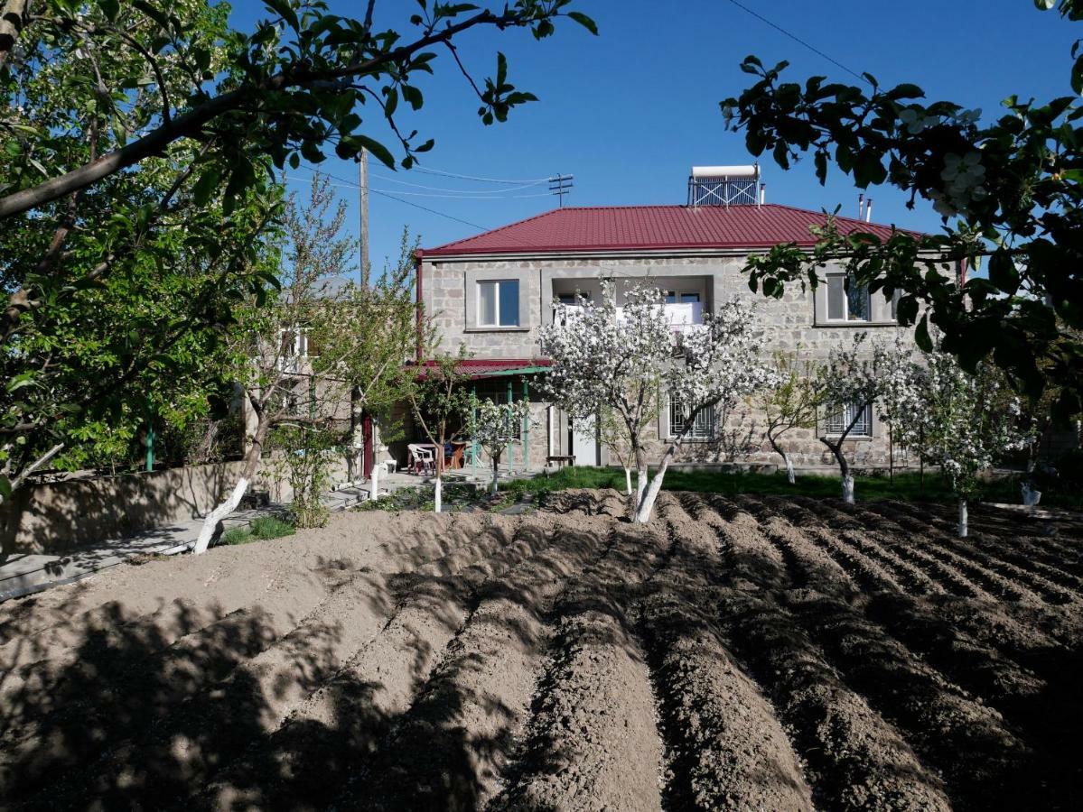 Karin'S B&B Sisian Eksteriør billede